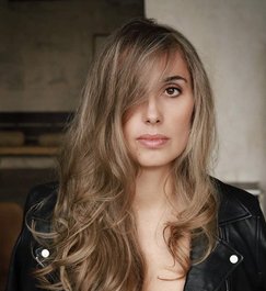 Марина Куликова 